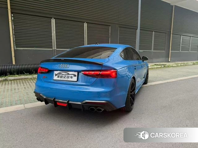 Audi S5 2021 Другой из Китая