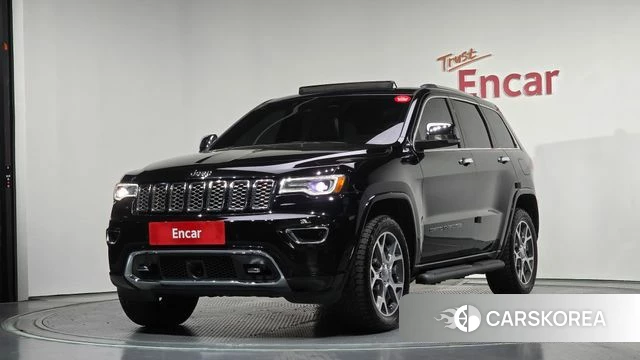 Jeep Grand Cherokee 2019 Черный из Кореи