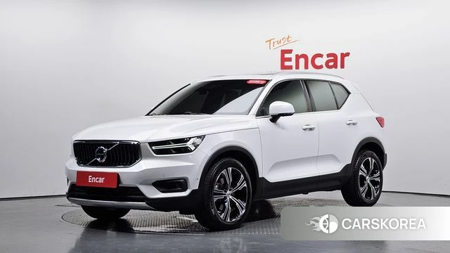 Volvo XC40 2021 Белый из Кореи