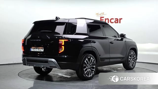 Ssangyong Torres 2023 Черный из Кореи