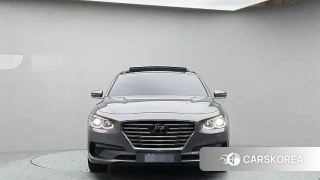 Hyundai Grandeur IG 2018 Серебристо-серый из Кореи