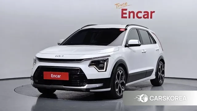 Kia Di Ol Nu Niro 2022 Белый из Кореи