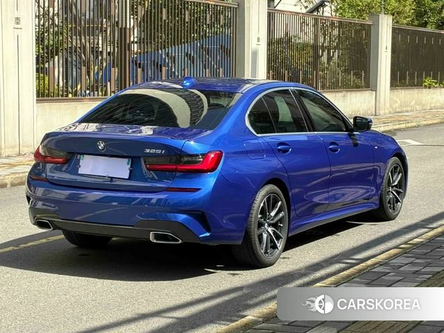 BMW 3 series 2020 Синий из Китая