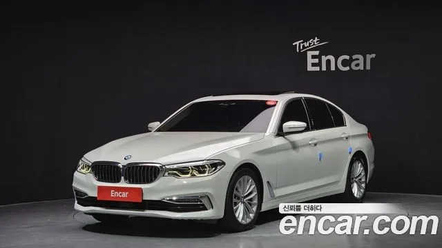 BMW 5 Series (G30) 2019 Белый из Кореи