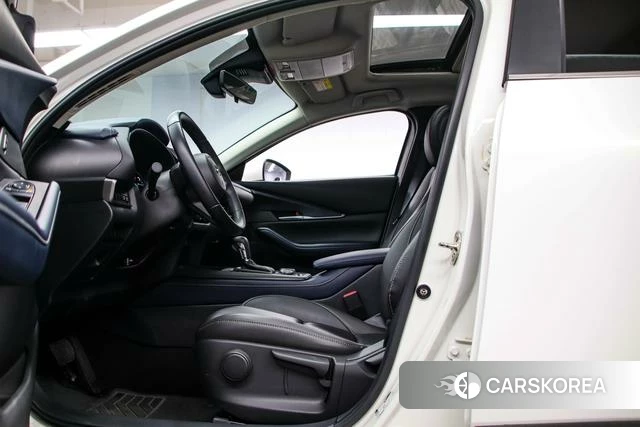 Mazda CX-30 2022 Белый из Китая