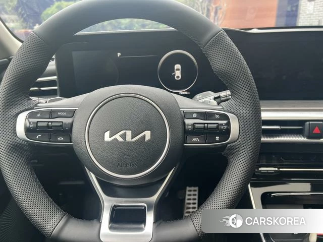 Kia K5 2021 Черный из Китая