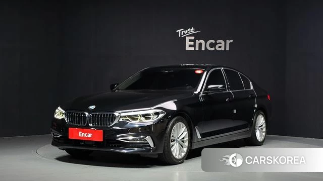 BMW 5 Series (G30) 2019 Черный из Кореи