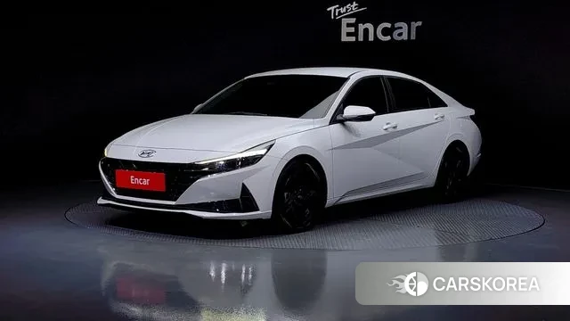 Hyundai Avante Hybrid (CN7) 2021 Белый из Кореи