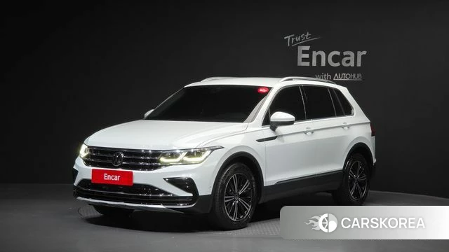 Volkswagen Tiguan second Generation 2023 Белый из Кореи