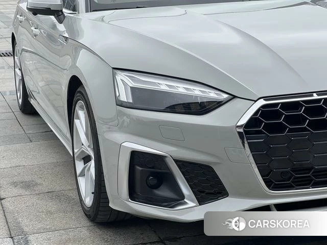 Audi A5 2023 Серебристо-серый из Китая