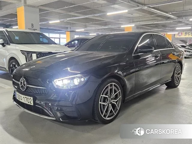 Mercedes-Benz E-Class W213 2021 Черный из Кореи