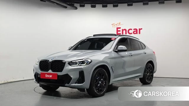 BMW X4 (G02) 2022 Серебристо-серый из Кореи