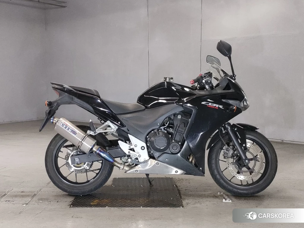 Проданный Honda CBR400R 2013 из Японии, фото 2