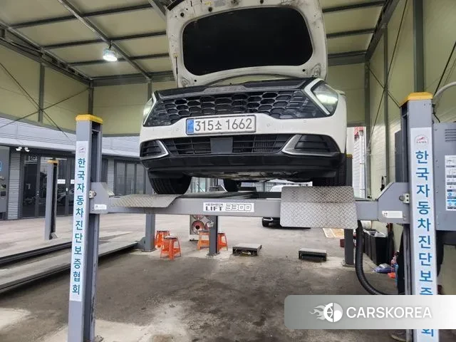 Kia Sportage 5th Generation 2023 Белый из Кореи