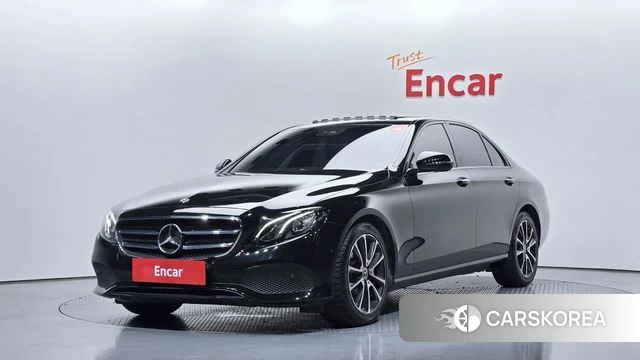 Mercedes-Benz E-Class W213 2020 Черный из Кореи