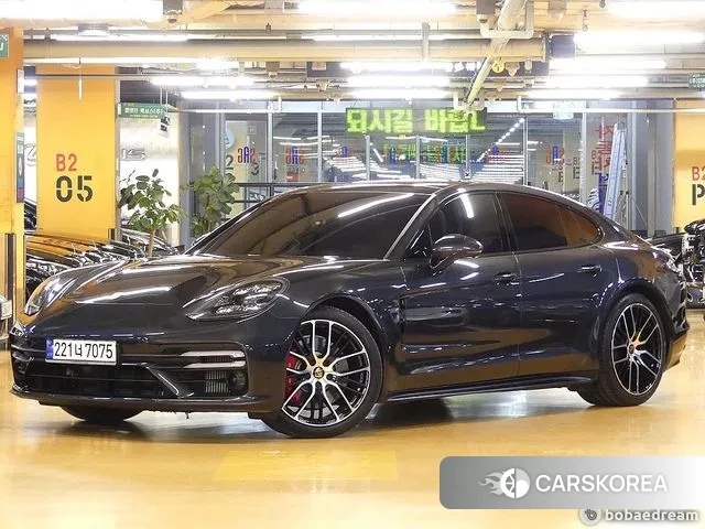Porsche Panamera (971) 2023 Серый из Кореи