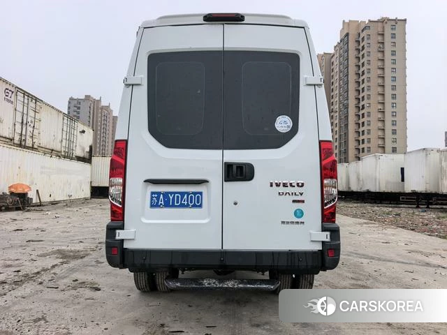 Iveco Ou Sheng 2024 Белый из Китая