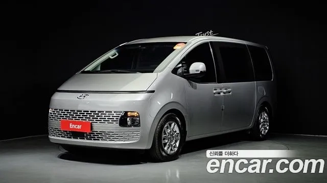 Hyundai Staria 2021 Серебряный из Кореи