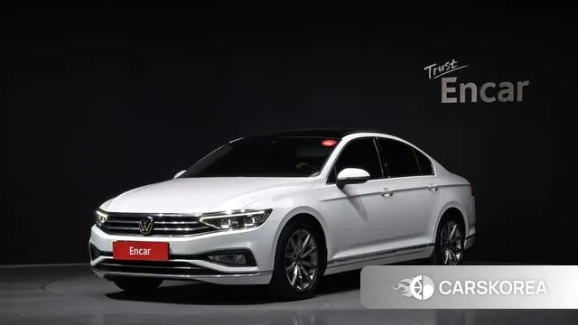Volkswagen Passat GT (B8) 2021 Белый из Кореи