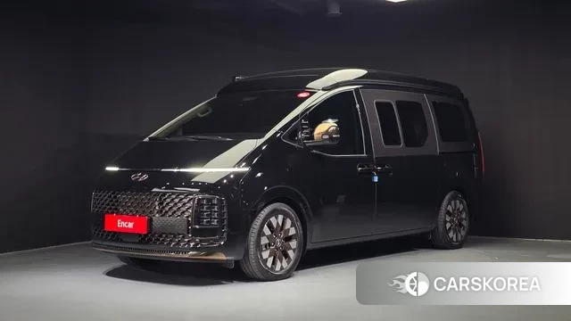 Hyundai Staria 2023 Черный из Кореи