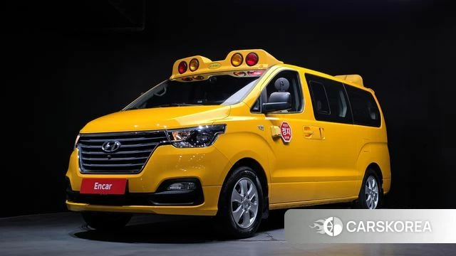 Hyundai The New Grand Starex 2021 Желтый из Кореи