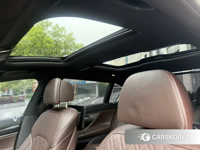 BMW 7 series id 4209342 из Китая