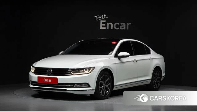 Volkswagen Passat GT (B8) 2018 Белый из Кореи