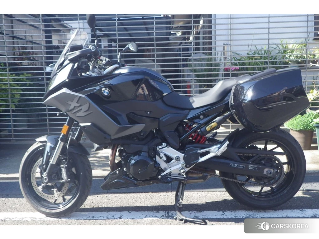 Проданный BMW F900XR PREMIUM LINE 2022 из Японии