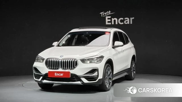 BMW X1 (F48) 2022 Белый из Кореи