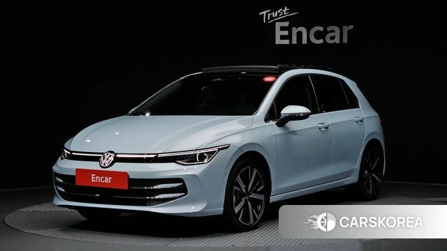 Volkswagen Golf 8th Generation 2025 Светло-серебряный цвет из Кореи