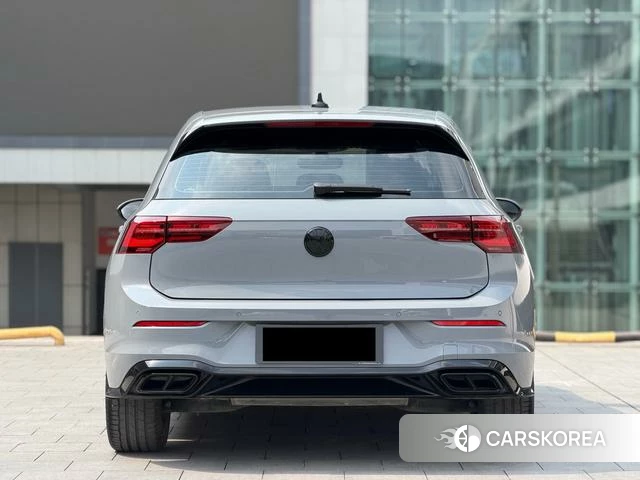 Volkswagen Golf 2023 Темно-серый из Китая