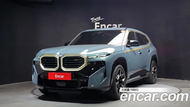 BMW XM (G09) 2023 Серебристо-серый из Кореи