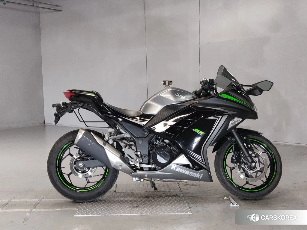 Проданный Kawasaki NINJA 250 2015 из Японии, фото 2