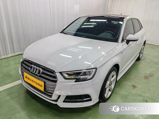 Audi A3 2021 Белый из Китая