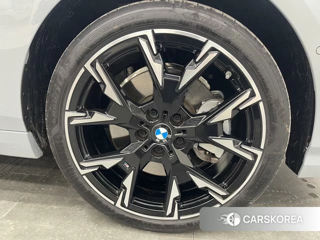 BMW 2 series id 3913822 из Китая