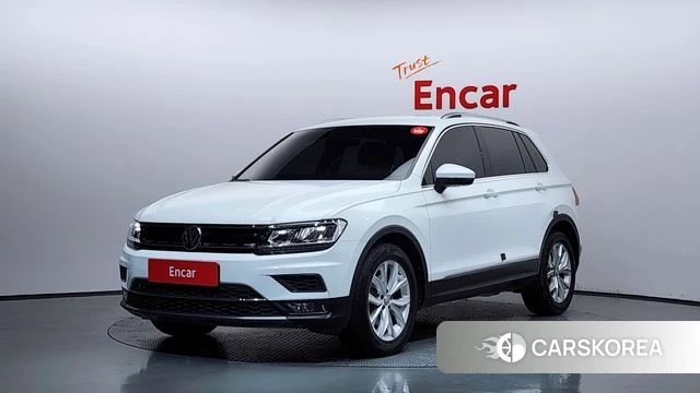 Volkswagen Tiguan second Generation 2018 Белый из Кореи