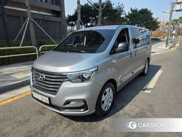 Hyundai The New Grand Starex 2018 Серебряный из Кореи