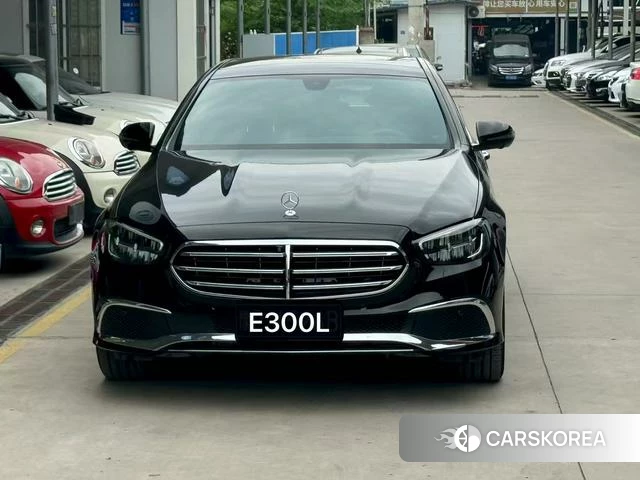 Mercedes-Benz E-class 2022 Черный из Китая