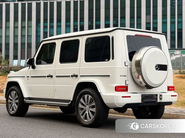 Mercedes-Benz G-class 2024 Белый из Китая