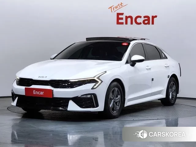 Kia The New K5 3rd generation 2024 Белый из Кореи