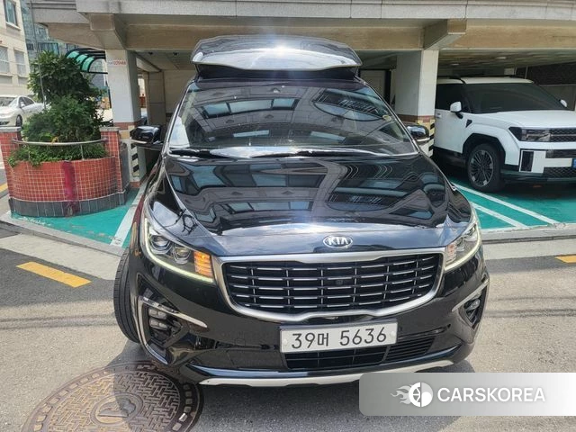Kia The New Carnival 2018 Черный из Кореи