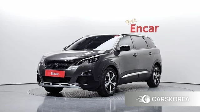 Peugeot 5008 second generation 2019 Серый из Кореи
