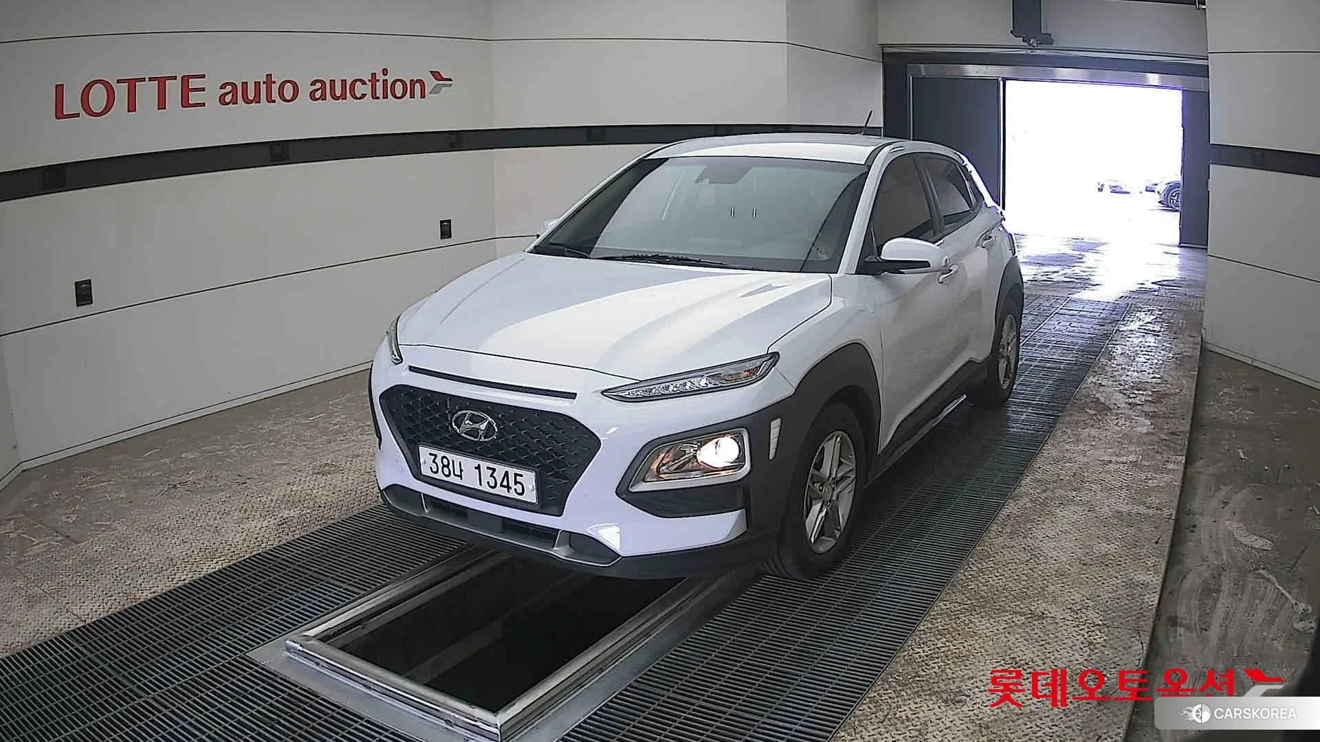 Hyundai Kona 2018 Белый из Кореи