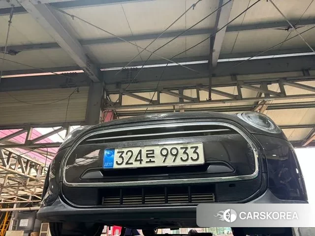 Mini Cooper 2021 Черный из Кореи