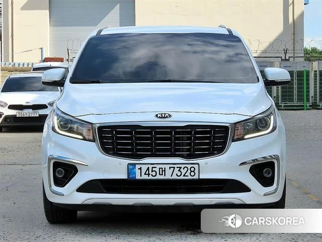 Kia The New Carnival 2018 Белый из Кореи