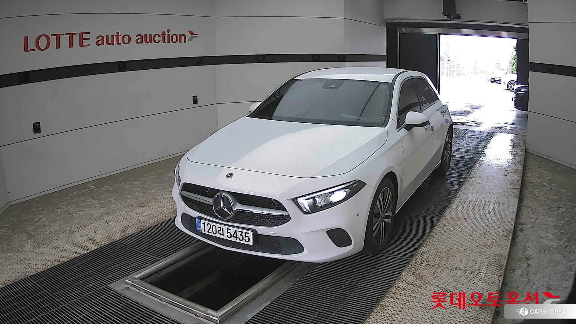 Mercedes-Benz Mercedes-Benz A220 2022 Белый из Кореи