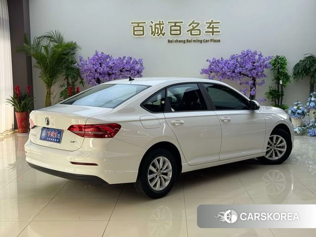 Volkswagen Lavida 2019 Белый из Китая