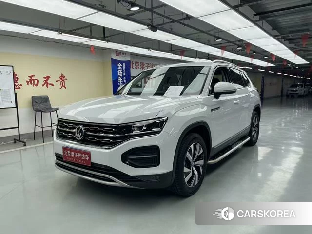 Volkswagen Tanyue 2020 Белый из Китая