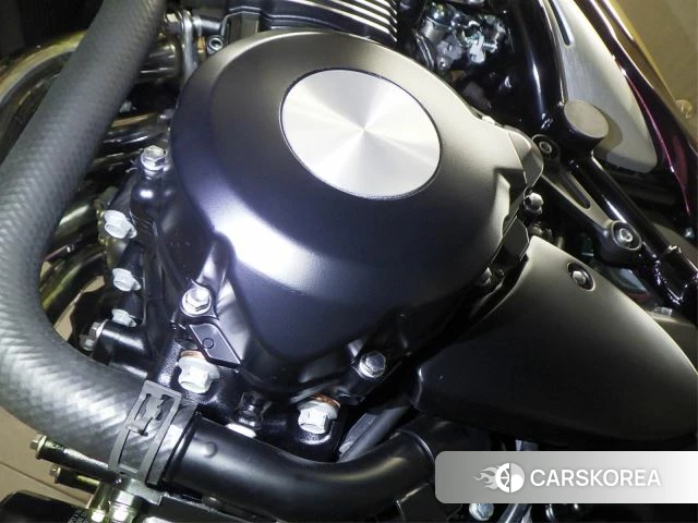 Engine photo