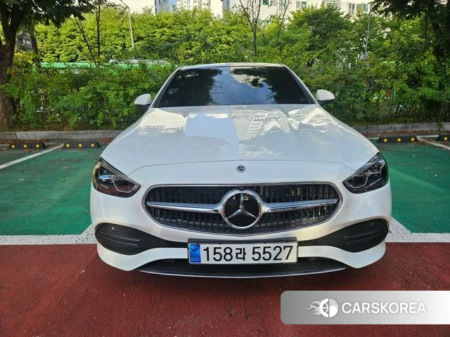 Mercedes-Benz C-Class W206 2023 Белый из Кореи